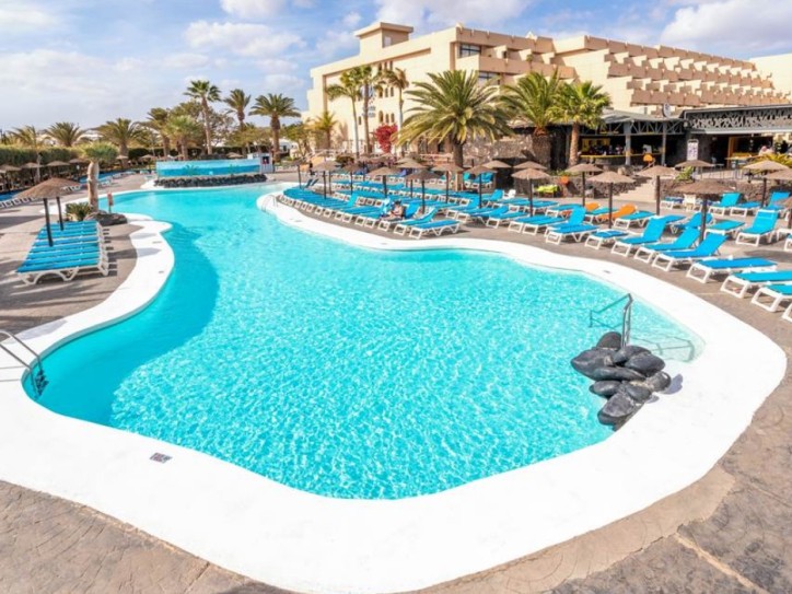 Sandy Beach Hotel Card image