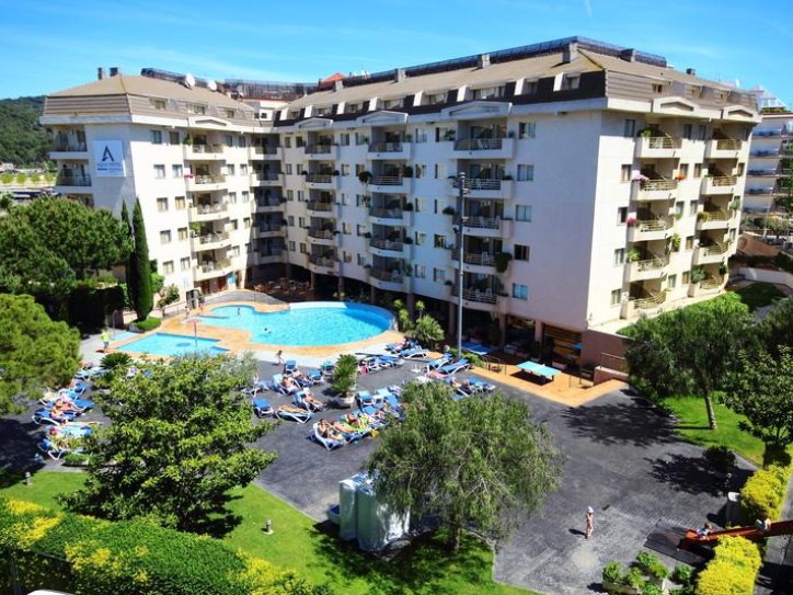 Wheelchair-Friendly Suite Hotel Card image