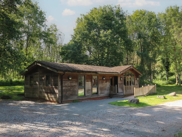 Cedar Lodge Card image
