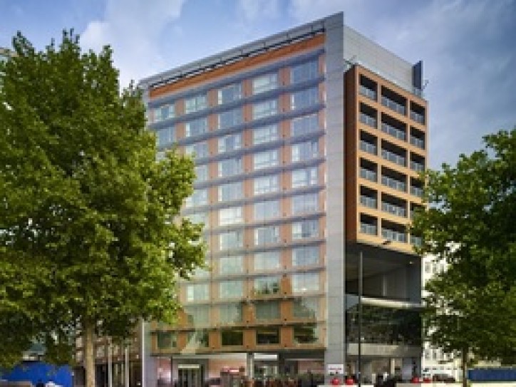Luxury 5 star hotel, South bank of the River Thames Card image