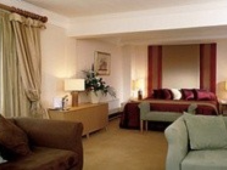 Accessible Spa Hotel Card image