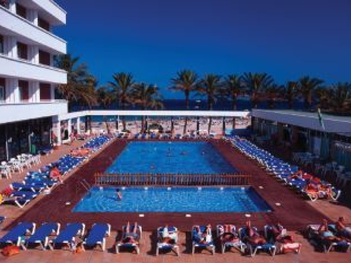 Accessible three star hotel Card image