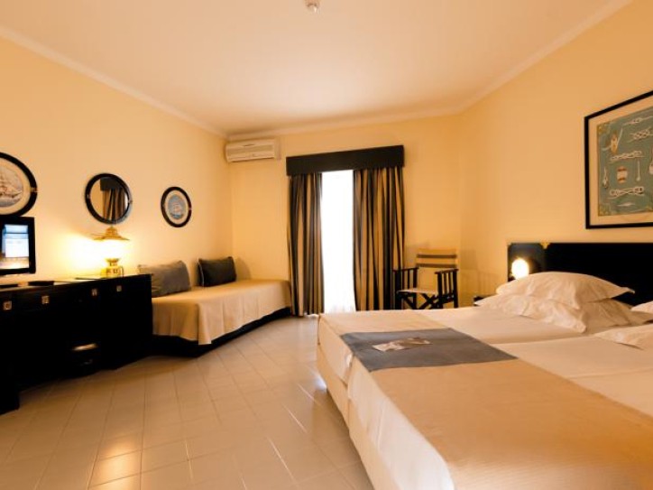 Four-Star Accessible Hotel Card image
