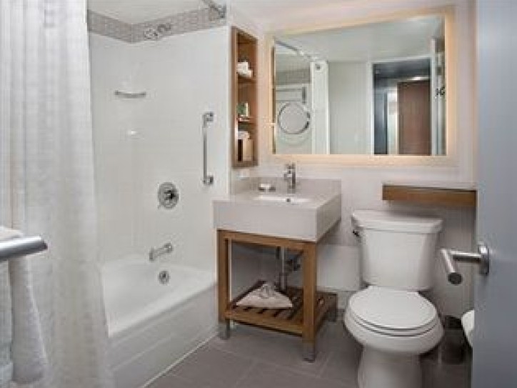 Prestigious 4-star Hotel Card image