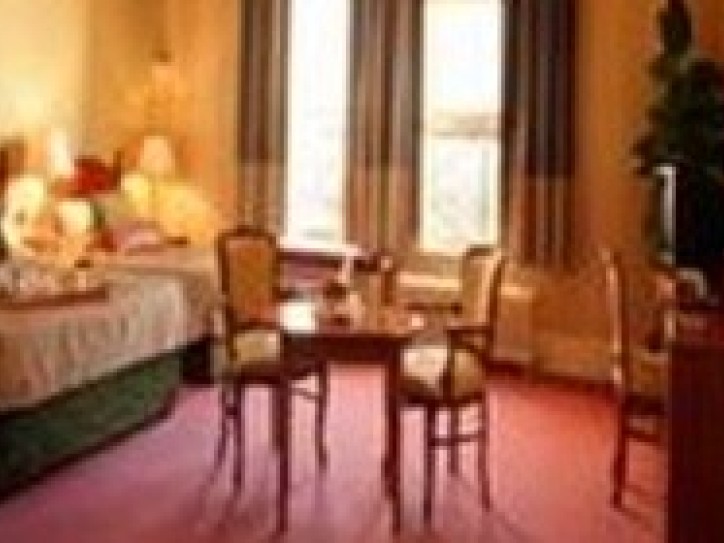 Accessible 4 star hotel Card image