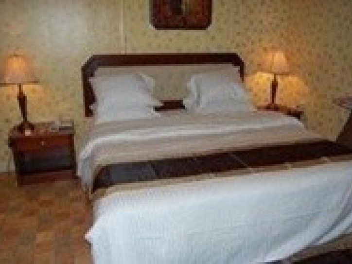 Accessible three star hotel Card image