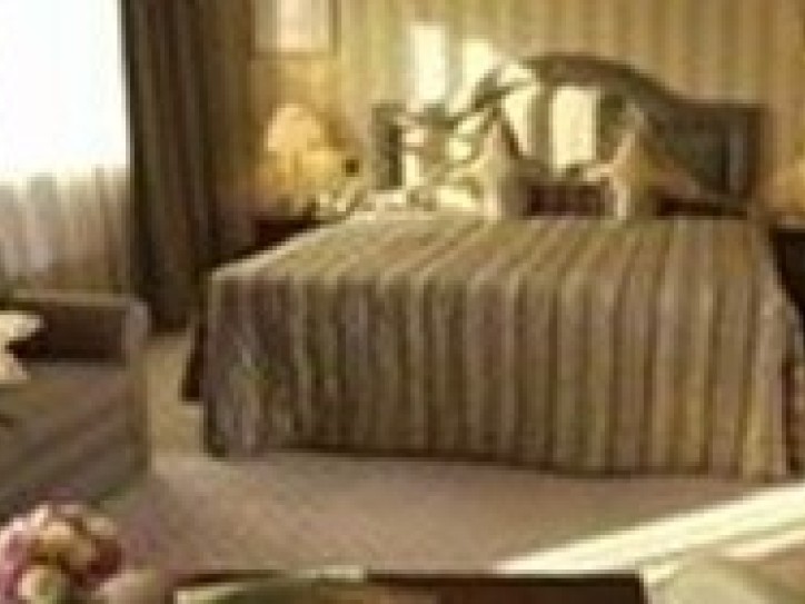 Luxury 5 star hotel Card image