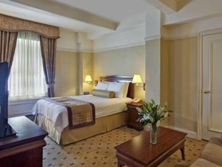 Central Hotel Card image