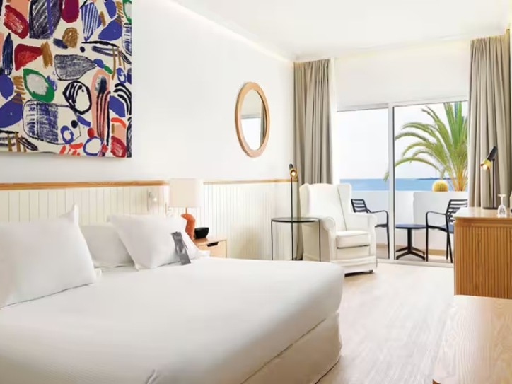 4* Plus Accessible Adults Only Hotel Card image