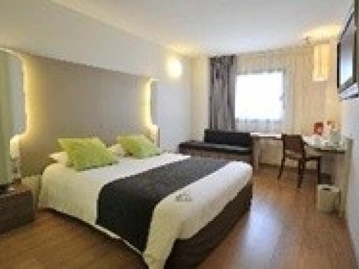 Accessible three star hotel Card image