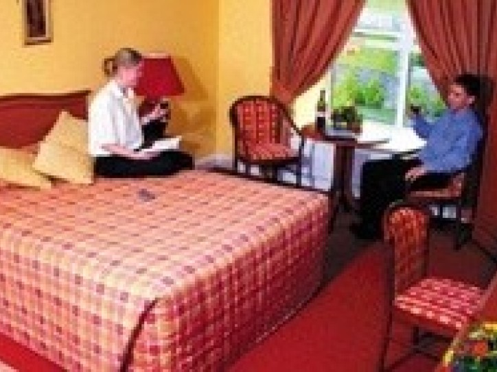 Accessible 4 star hotel Card image