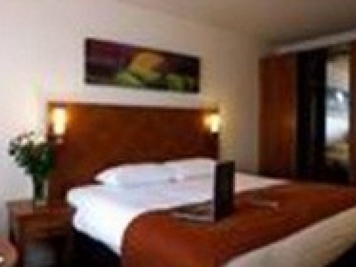Accessible three star hotel Card image