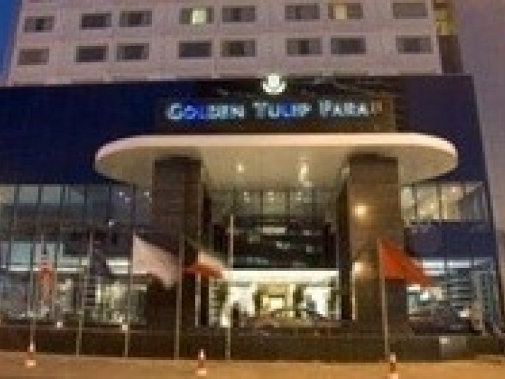 Luxury 5 star hotel Card image