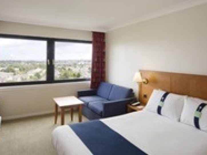 Accessible three star hotel Card image