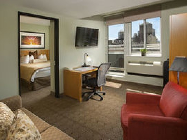 Urban Retreat Hotel Card image
