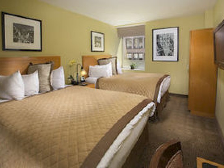 Urban Retreat Hotel Card image