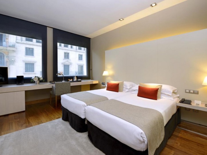 Accessible 5 star hotel Card image