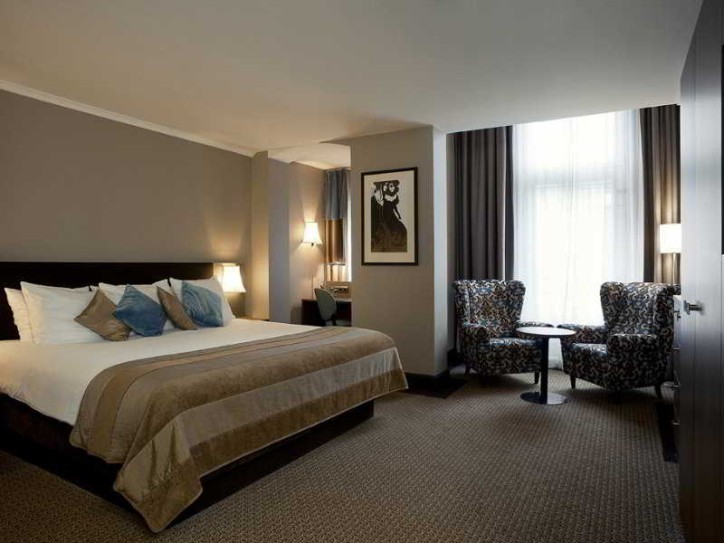 Historic Hotel Card image