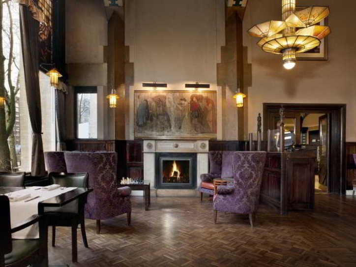 Historic Hotel Card image