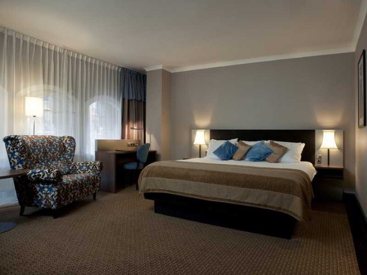 Historic Hotel Card image