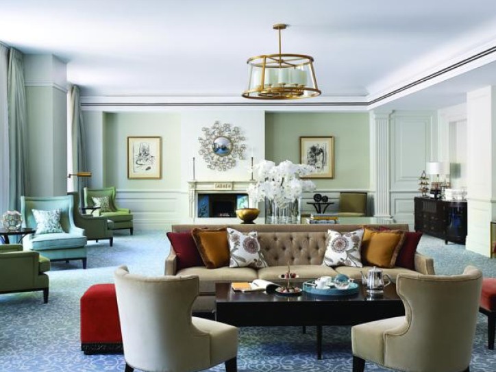 Luxury 5 star hotel Card image