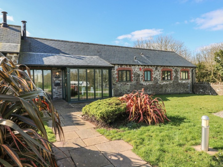 Semi-detached barn conversion Card image