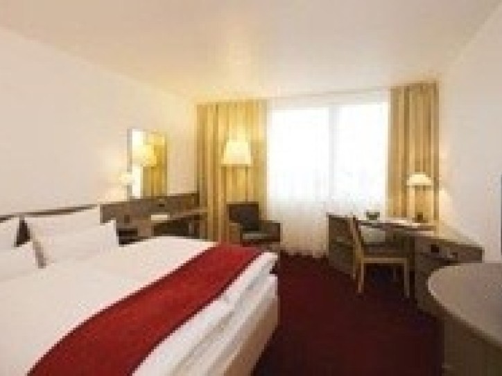 Accessible 4 star hotel Card image