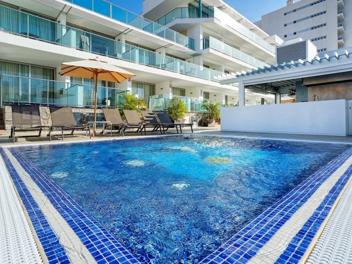 Wheelchair Friendly Beach Hotel Card image