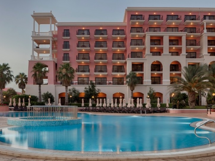 Acessible Beach Hotel Card image