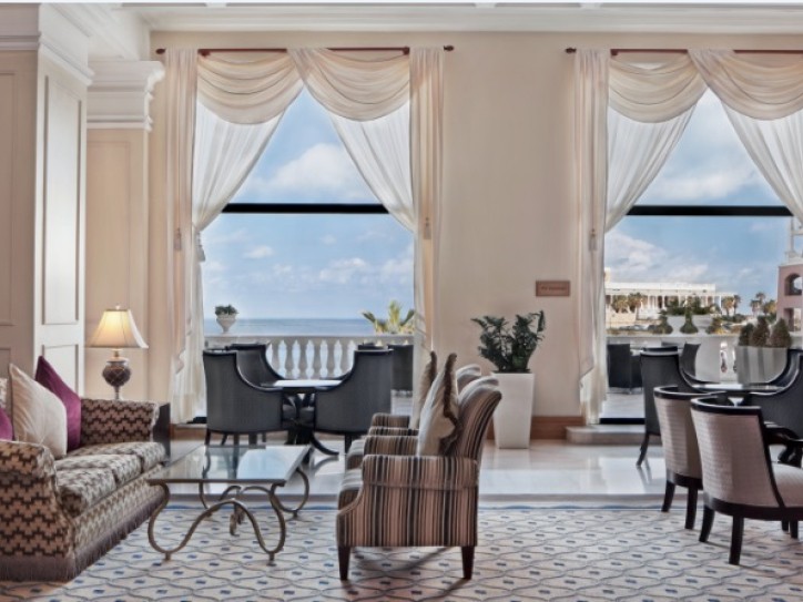 Acessible Beach Hotel Card image