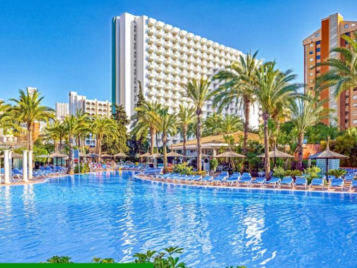 Acessible Beach Hotel Card image