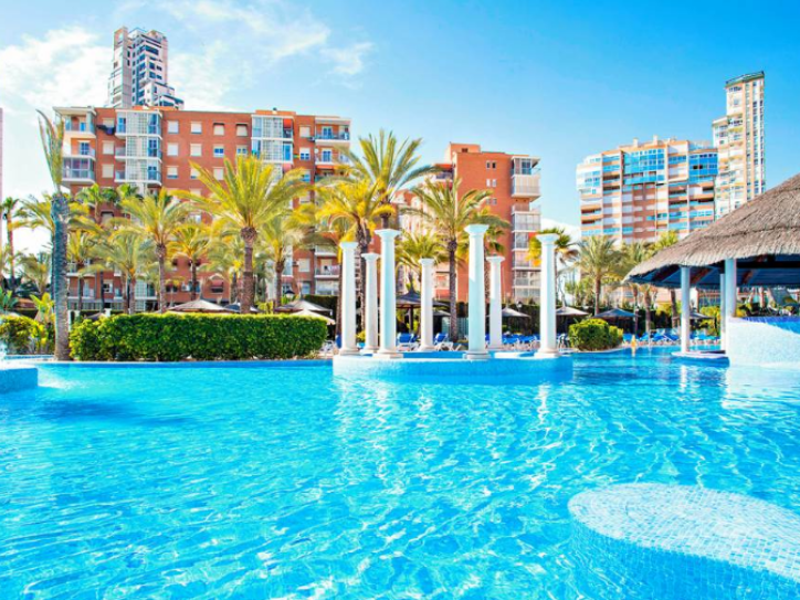 Acessible Beach Hotel Card image
