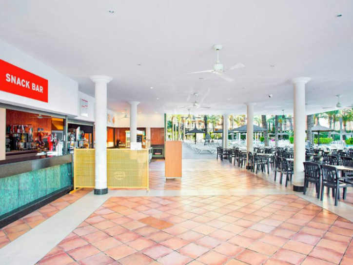 Acessible Beach Hotel Card image