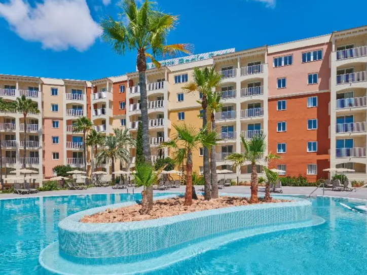 Acessible Beach Hotel Card image