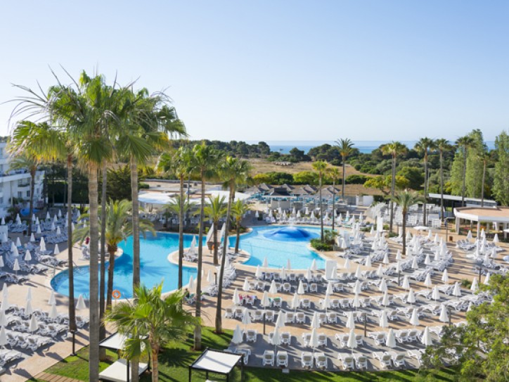 Accessible Beach Aparthotel Card image