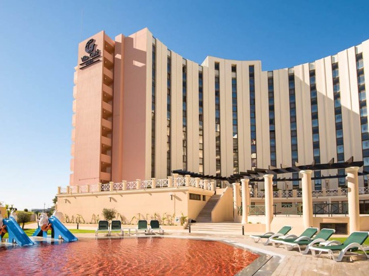 Accessible beach hotel Card image