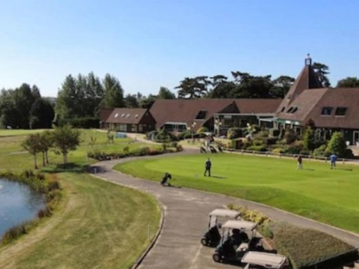 Countryside Hotel Card image