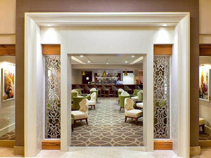 Easy, Comfortable, and Accessible 3-Star Stays Card image