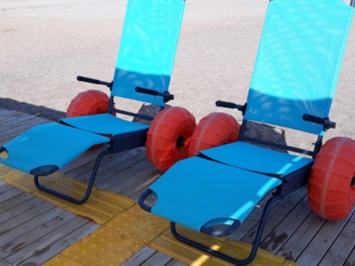 Easy, Comfortable, and Accessible 3-Star Stays Card image