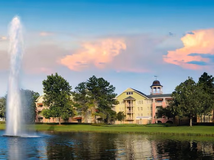 Disneys Saratoga Springs Card image