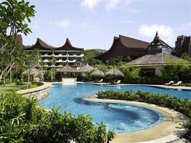 Beachfront hotel Card image