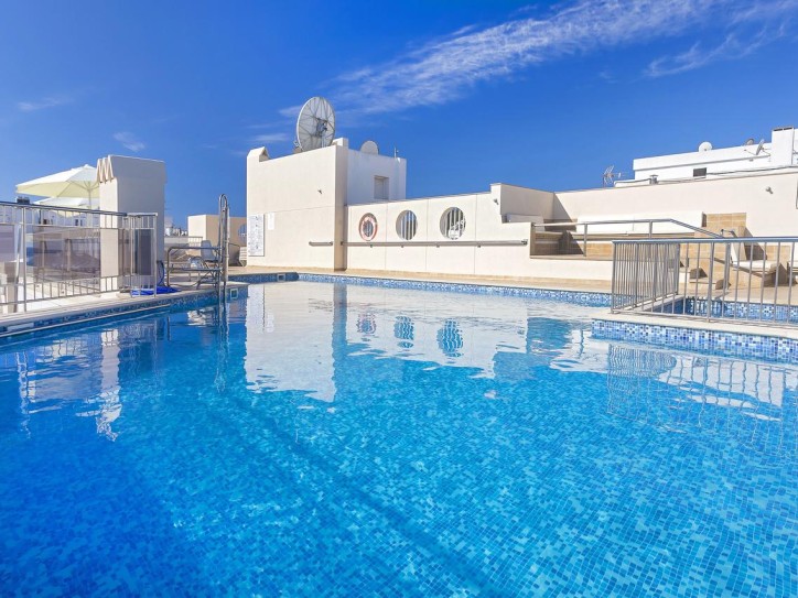 Central hotel Card image