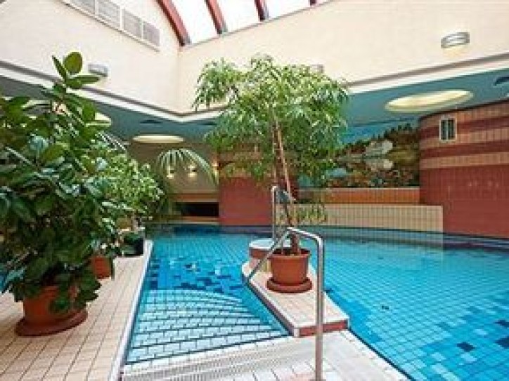 Supported Holiday - Spa Hotel Card image
