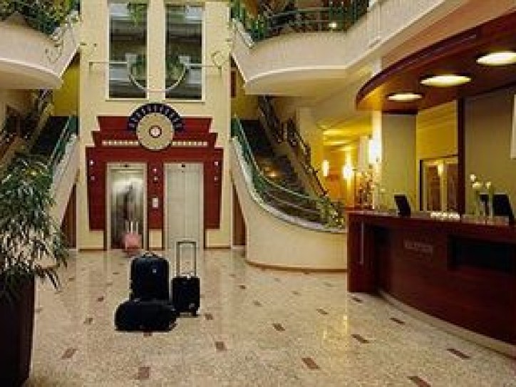 Supported Holiday - Spa Hotel Card image