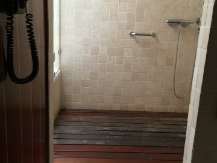 Accessible Beachfront hotel Card image