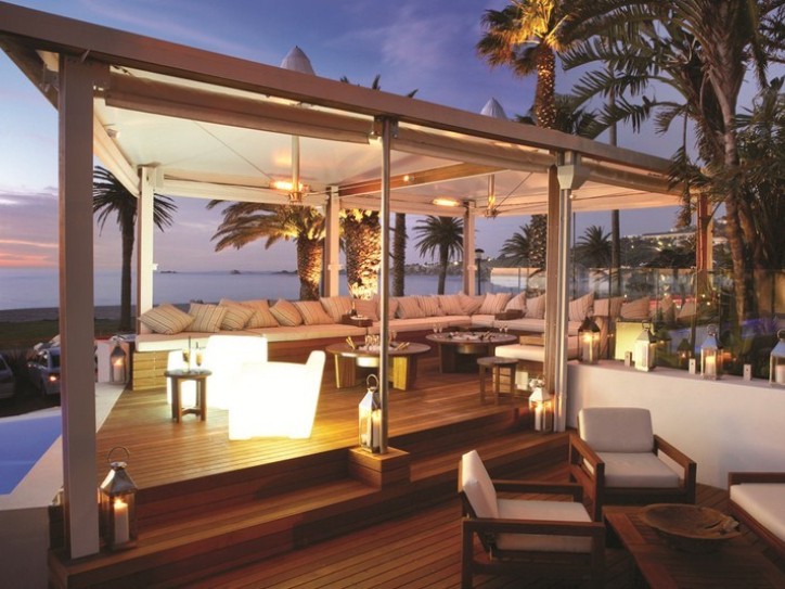 Oceanfront hotel Card image