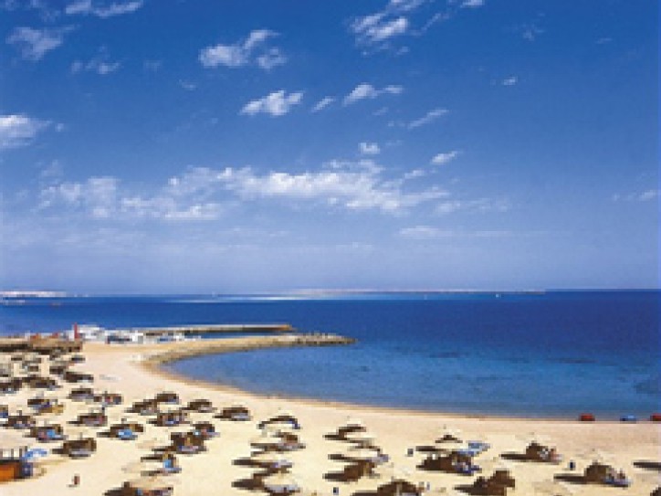 Relax by the Sea at Our Accessible Beach Hotel Card image
