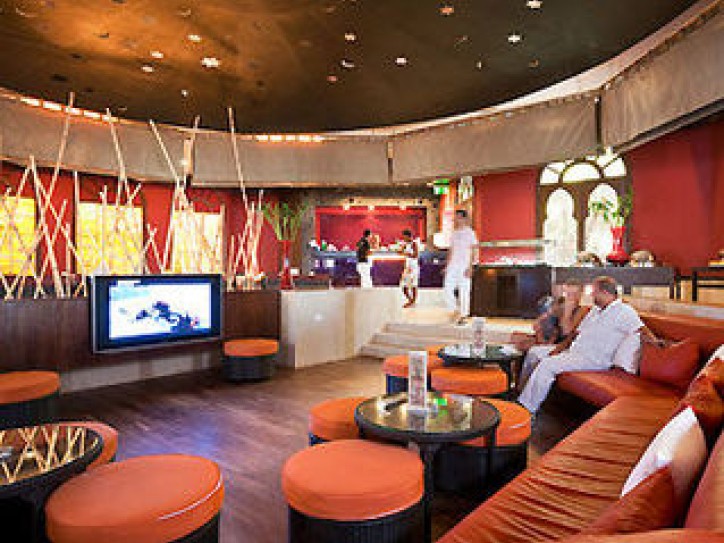Relax by the Sea at Our Accessible Beach Hotel Card image