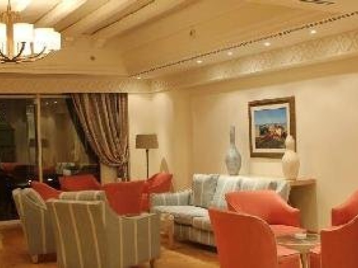 Relax by the Sea at Our Accessible Beach Hotel Card image
