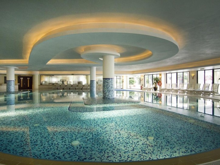Oceanside Luxury Hotel Card image